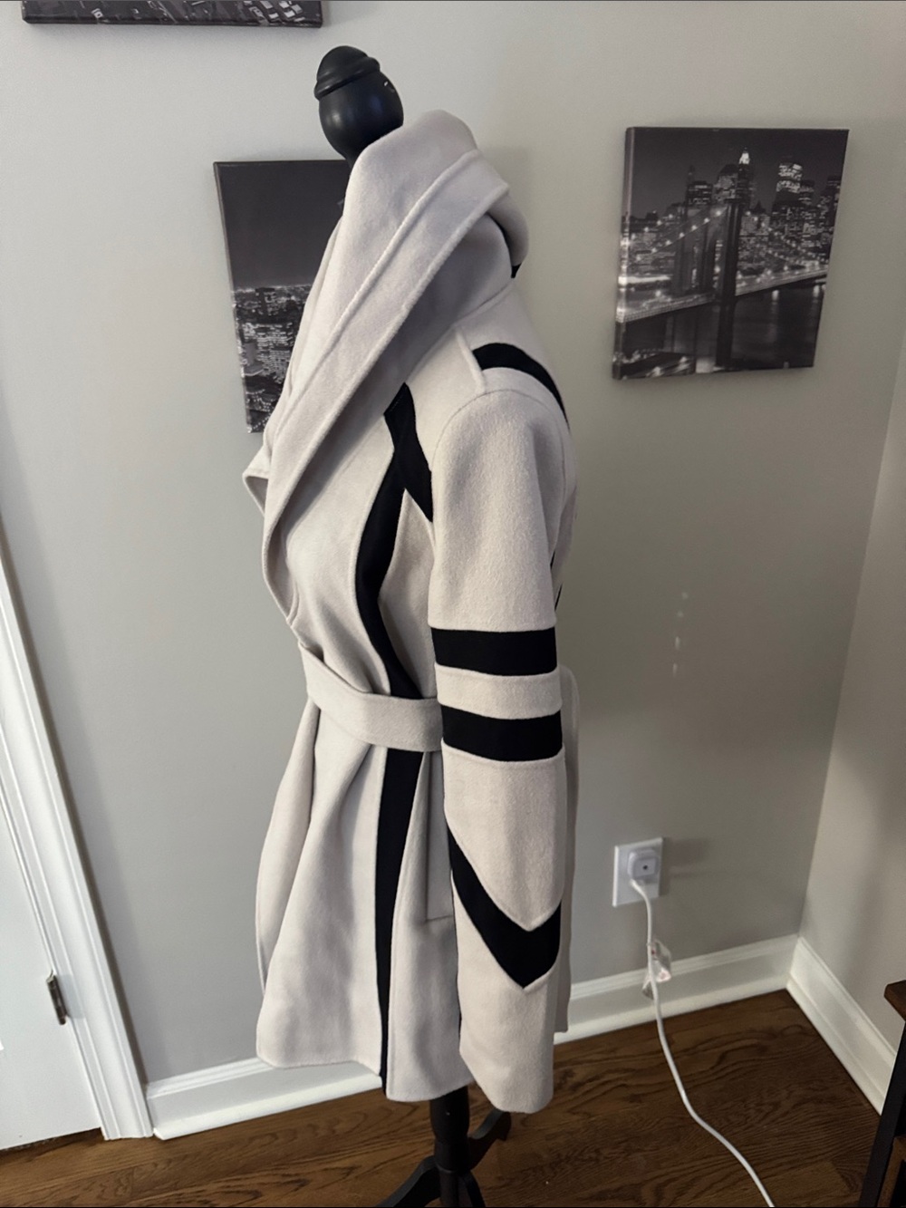 blanc noir Light Gray and Black Belted Trench Coat - Picture 2 of 7